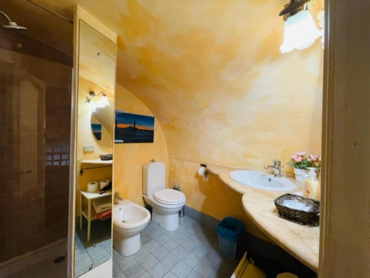 Bella Mbriana Rooms Naples Exterior photo